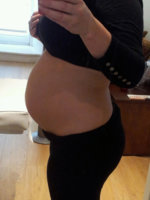 bump at 30-07-12(25wks)low res.jpg